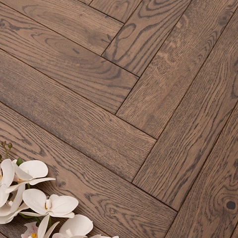 Polarwood Herringbone Дуб ЦЕЙЛОН HB "Англ. ёлка", сорт. Робуст, масло, брашир., фаска 4V, 1-полосный (фото 2)