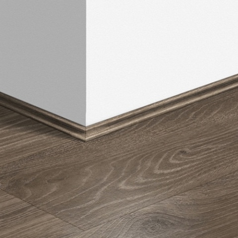 Плинтус Скоция Quick Step QSSCOT 17x17х2400/ 03548 (фото 1)