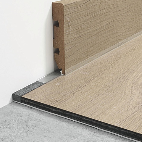 ПВХ-профиль для плинтуса/скоции Quick Step Vinyl NEHSTRIPSK15 5х5х15000/ 15 (фото 1)